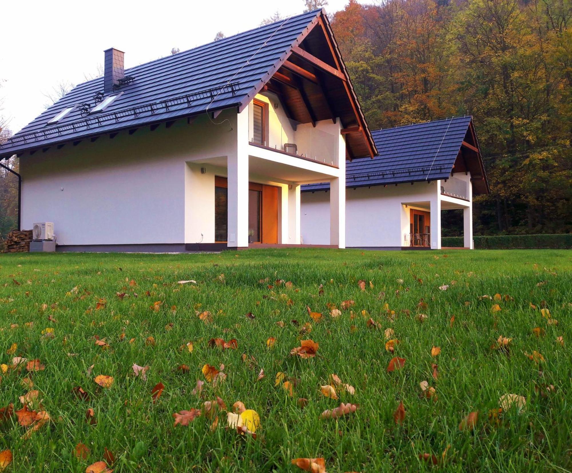 Dolina Zlotego Potoku Holiday home Jarnoltowek